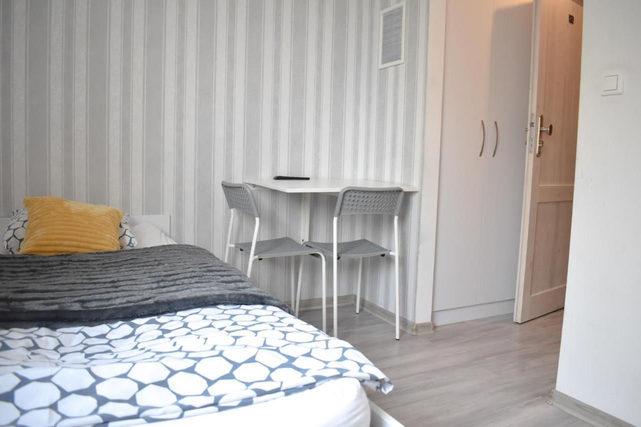 Hostel Przed Switem Gorzów Wielkopolski Eksteriør bilde