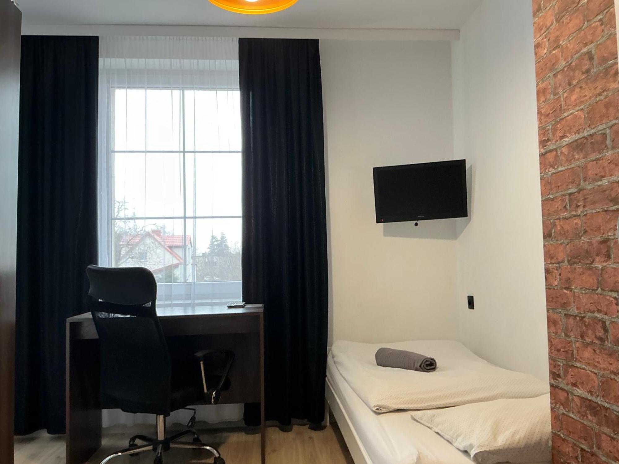 Hostel Przed Switem Gorzów Wielkopolski Eksteriør bilde