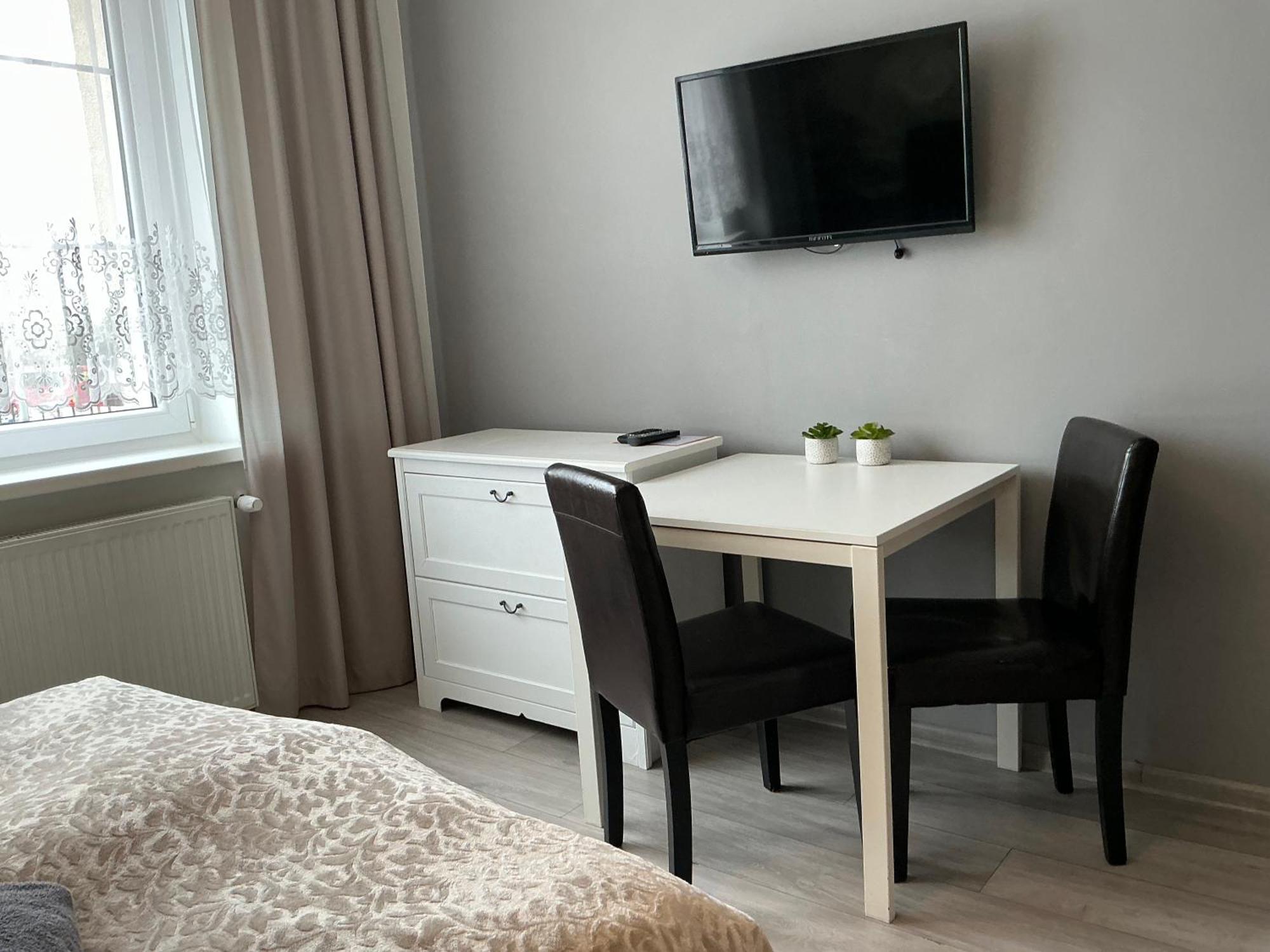 Hostel Przed Switem Gorzów Wielkopolski Eksteriør bilde