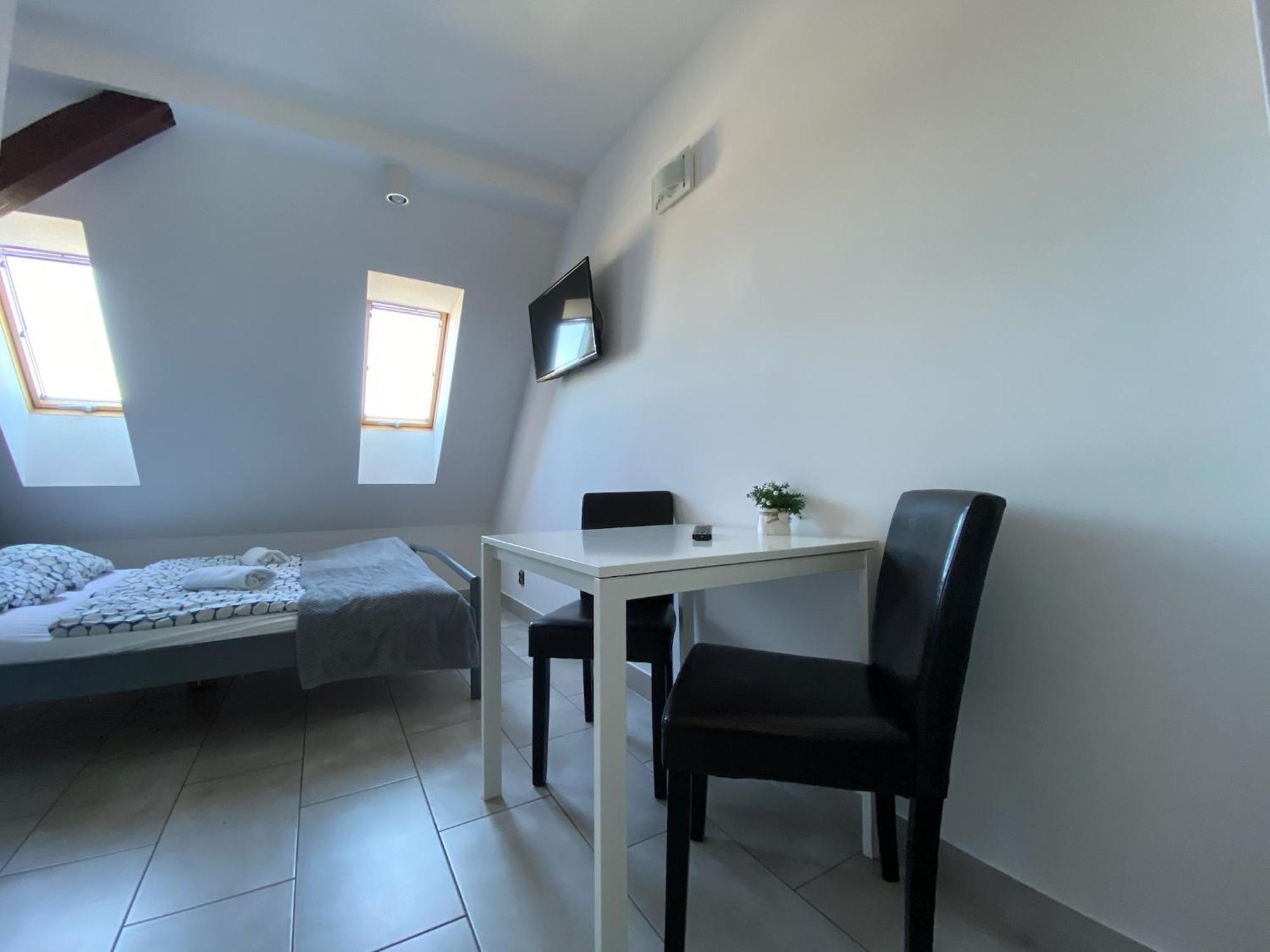 Hostel Przed Switem Gorzów Wielkopolski Eksteriør bilde