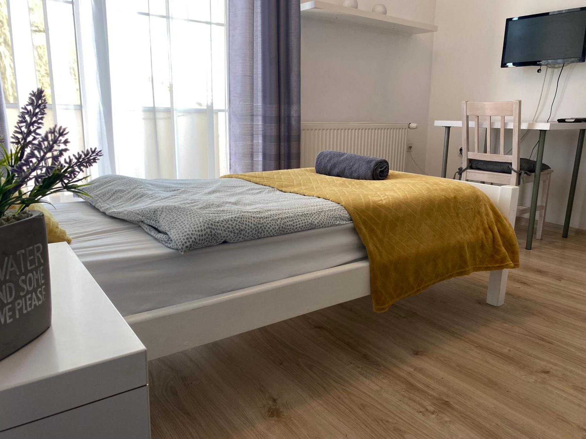 Hostel Przed Switem Gorzów Wielkopolski Eksteriør bilde